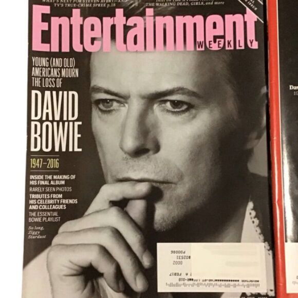 David Bowie Collector Magazine Lot of 2 1947-2016 - Picture 2 of 3